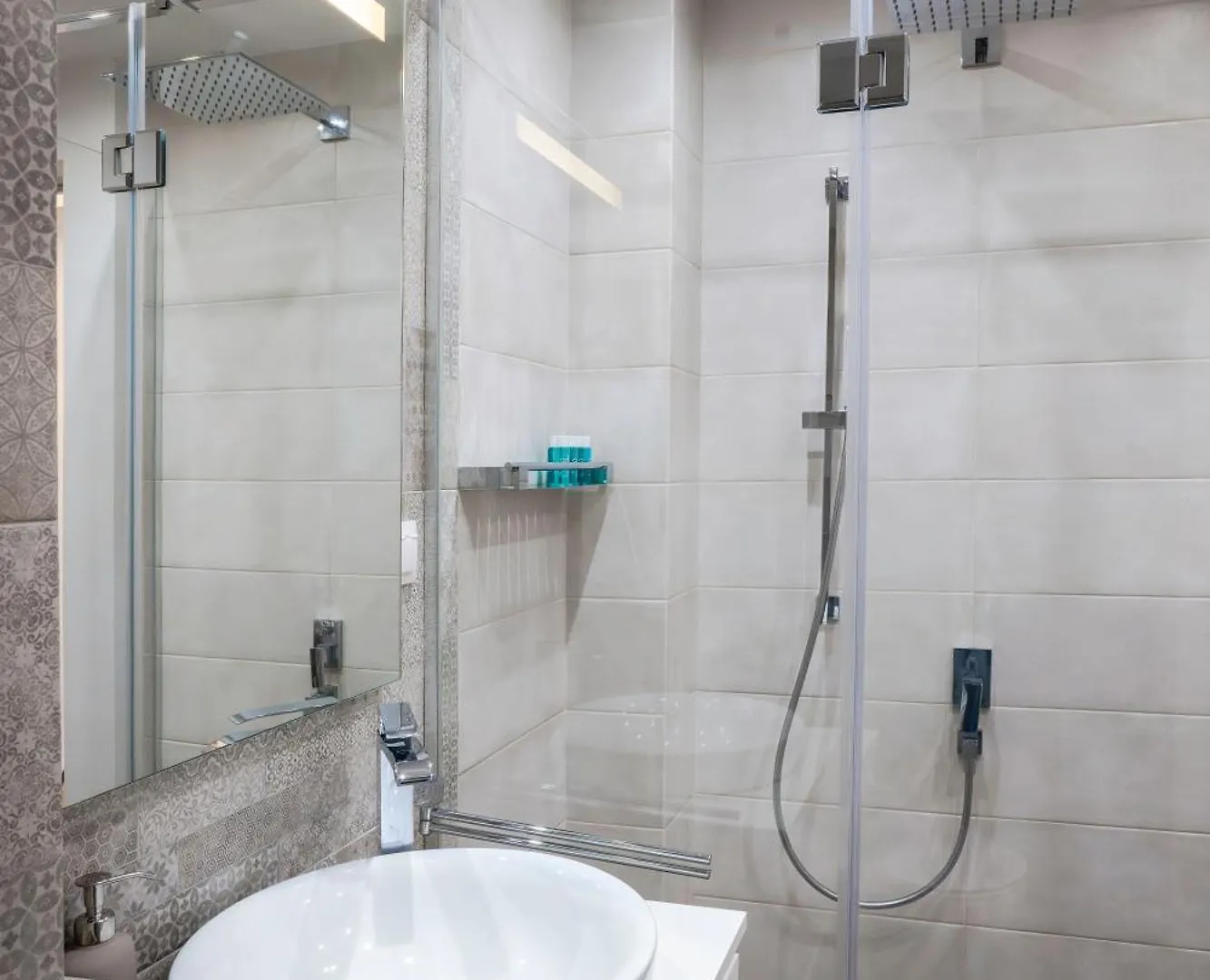 Central Luxurious 2 Bd Flat Near Ndk Sofia Apartament