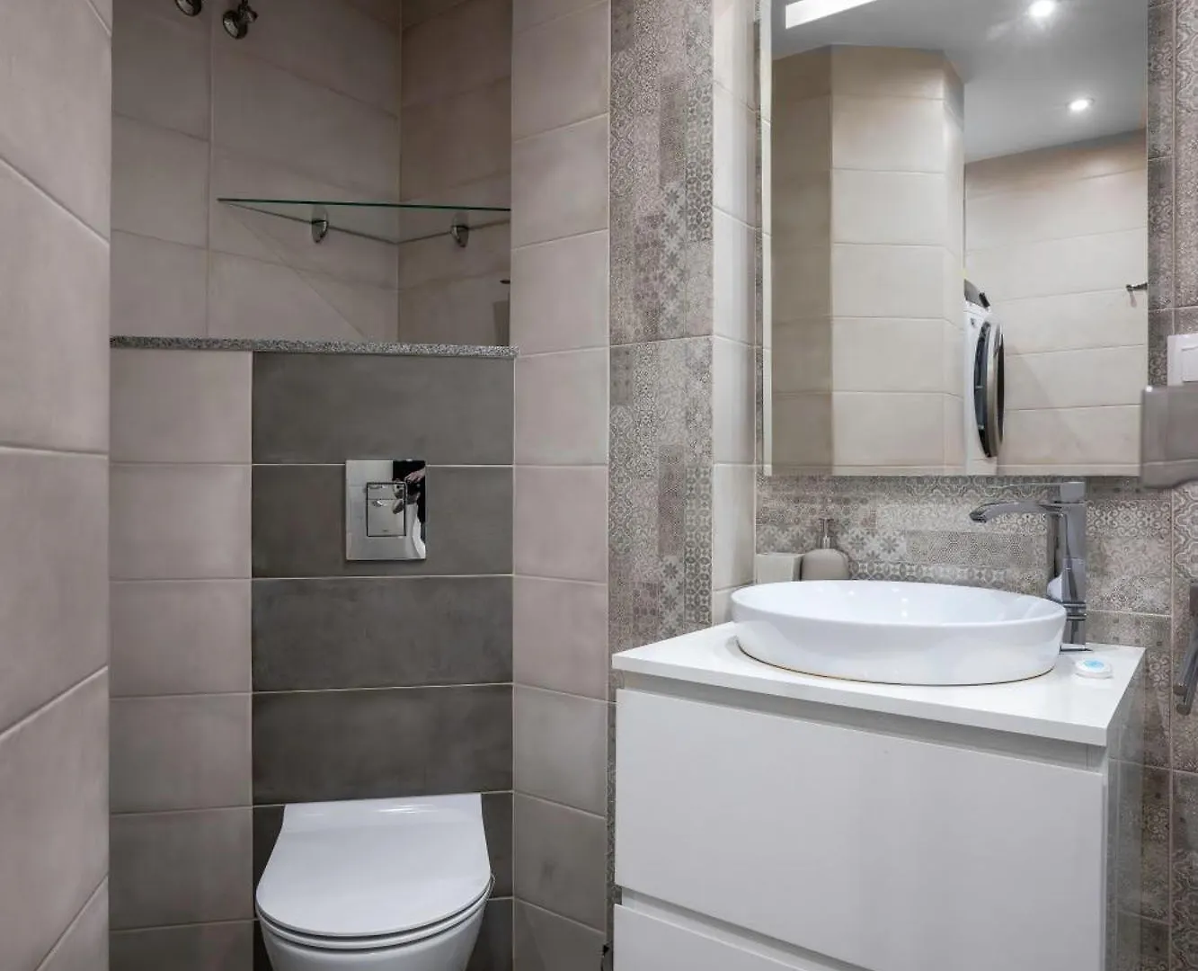 Central Luxurious 2 Bd Flat Near Ndk Sofia
